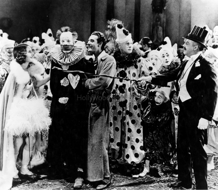 Norma Shearer 1924 WM.jpg